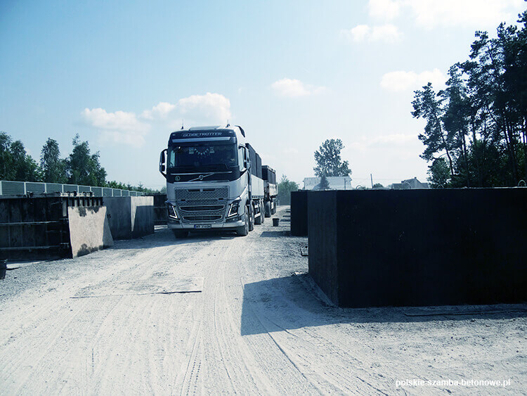 Transport szamb betonowych  w Nowe Miasto nad Pilicą